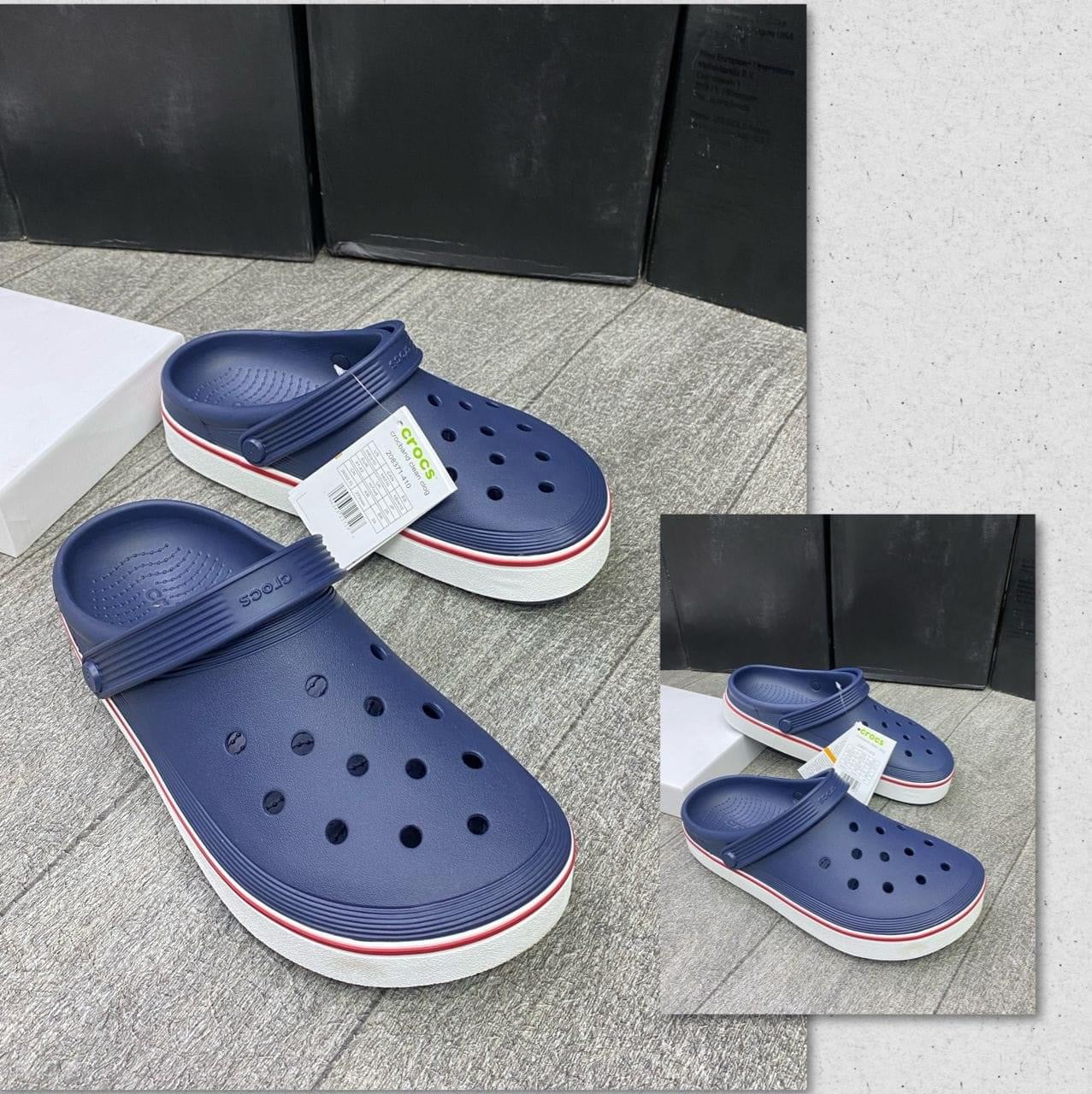 Crocs premium
