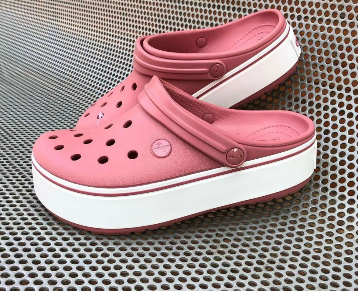 Crocs domptage rose