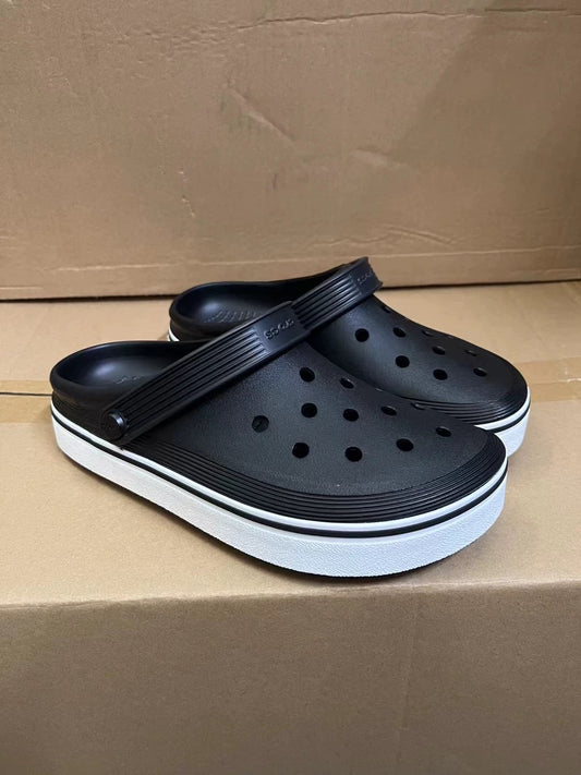Crocs premium
