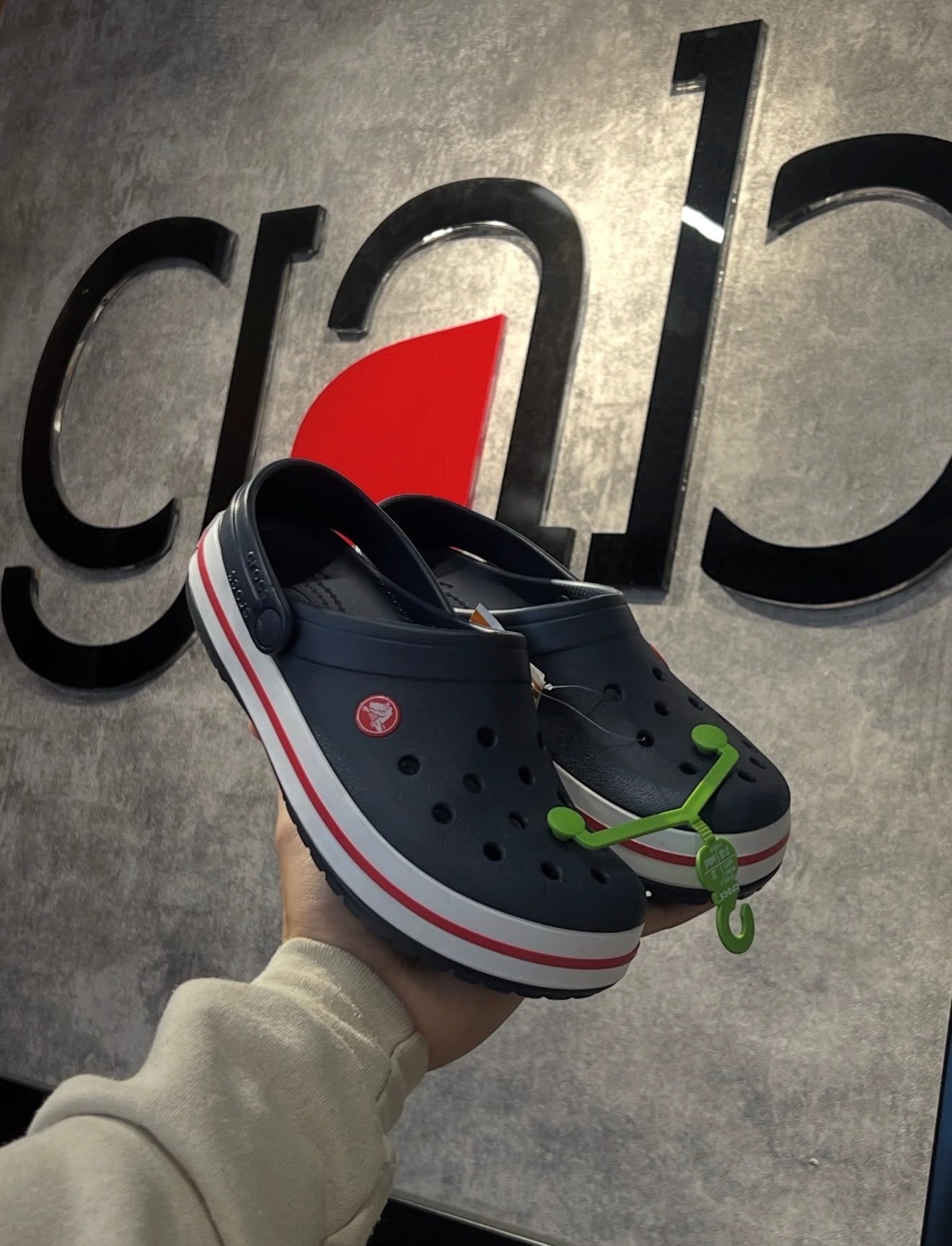 Crocs band
