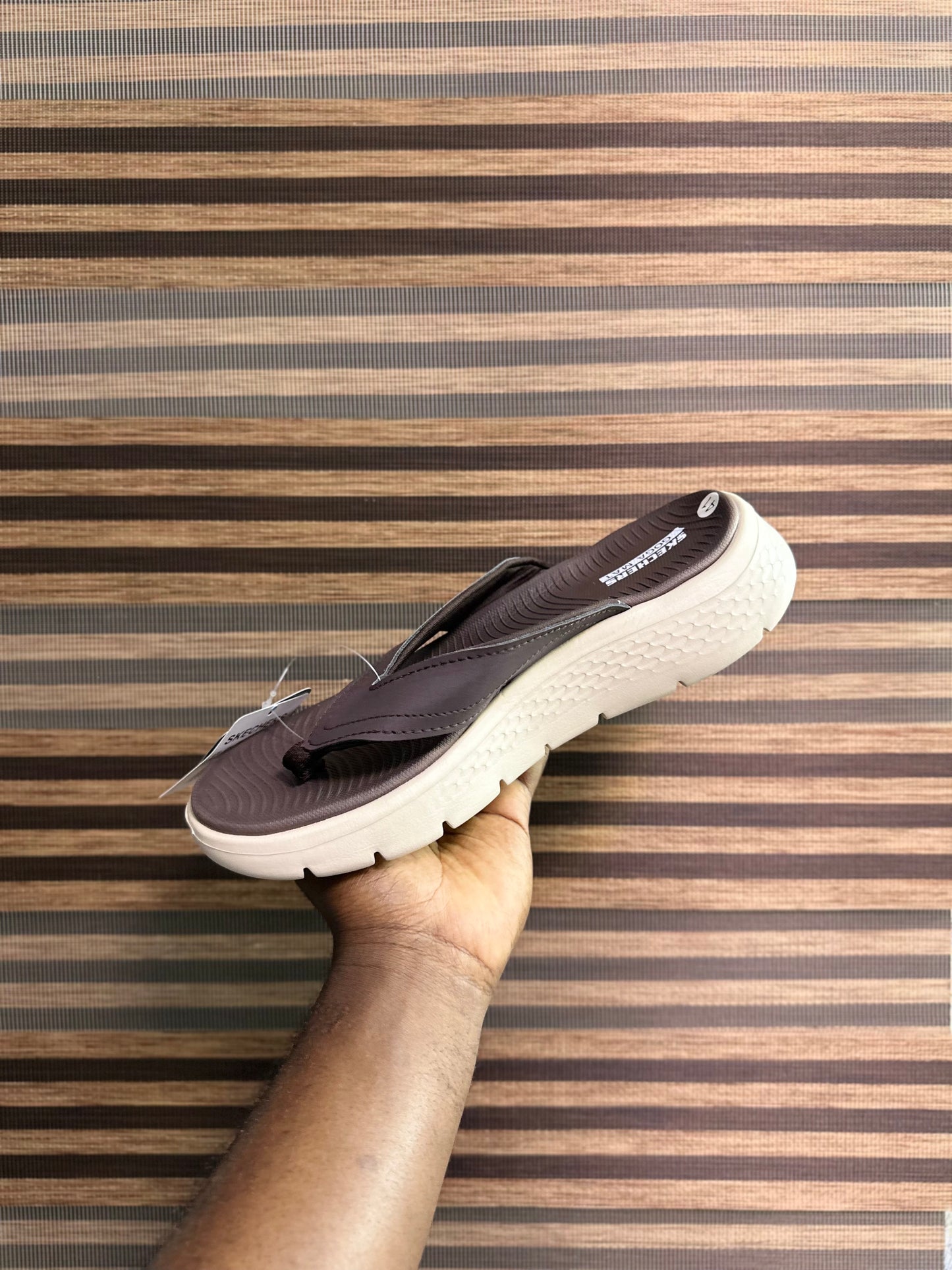 Skechers flip