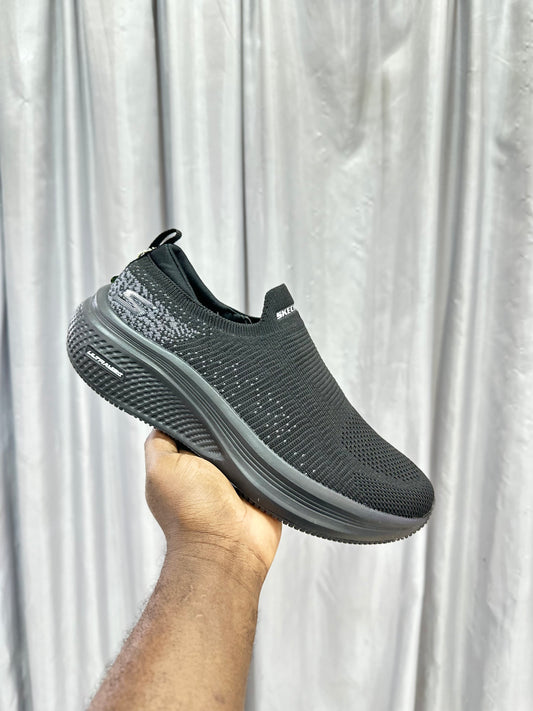 Skechers Evox