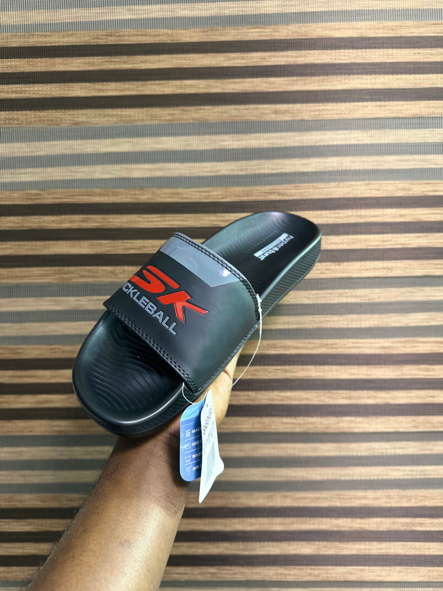Skechers slide