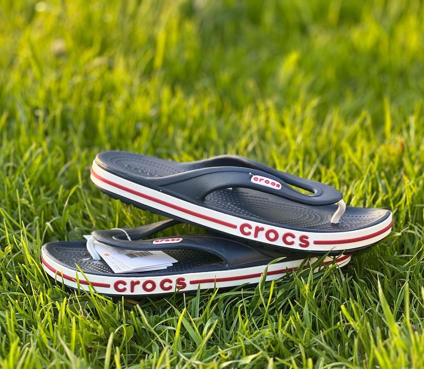 Crocs flip