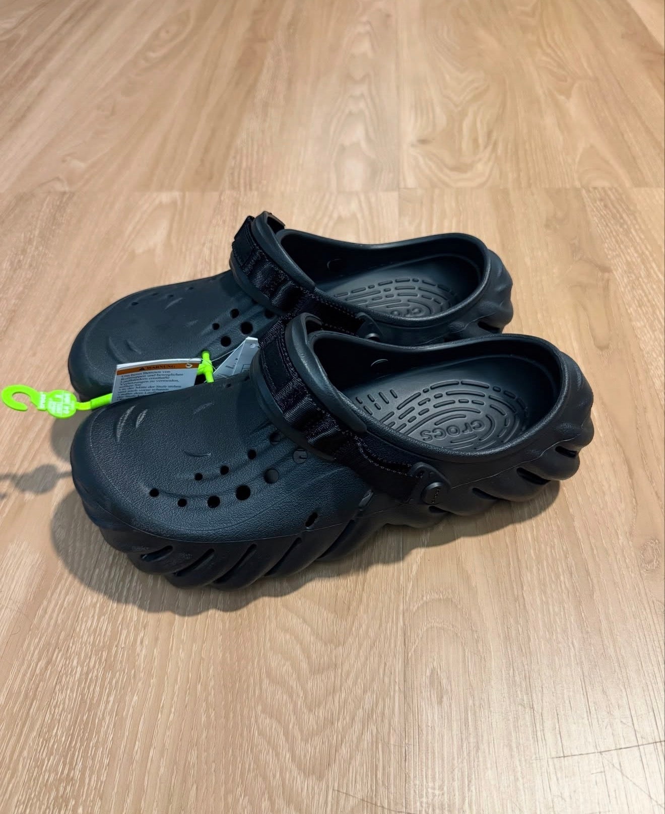 Crocs echo