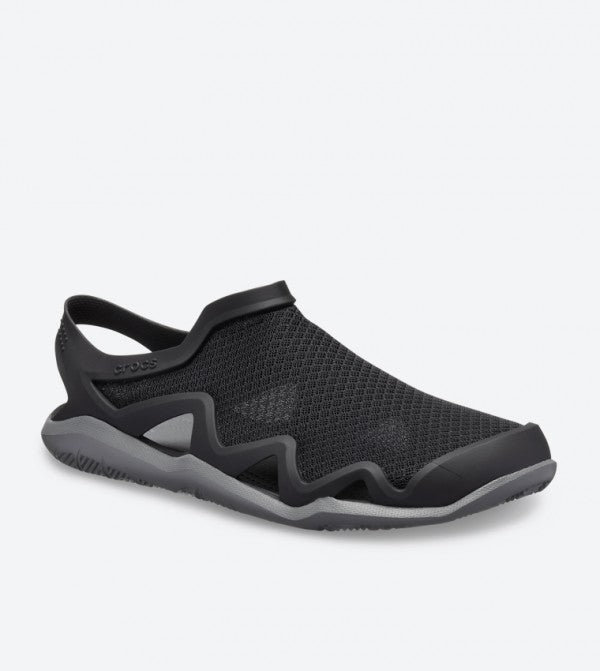 Crocs relaxed