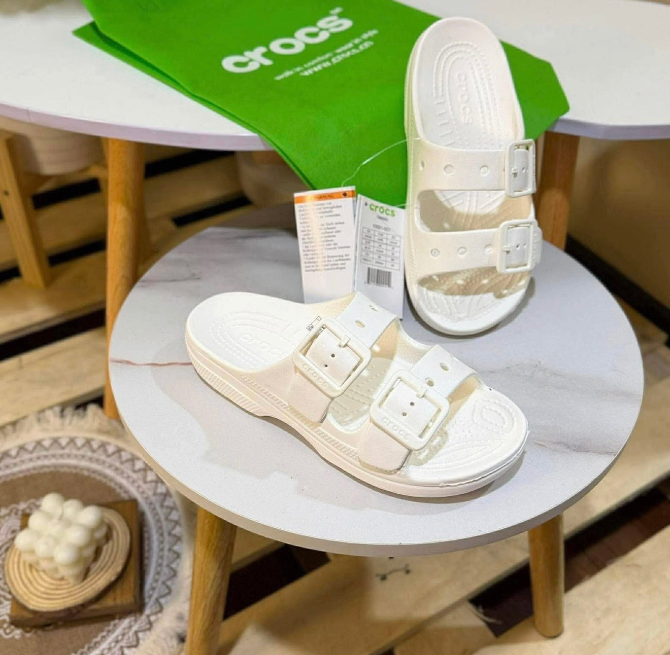 Crocs sature