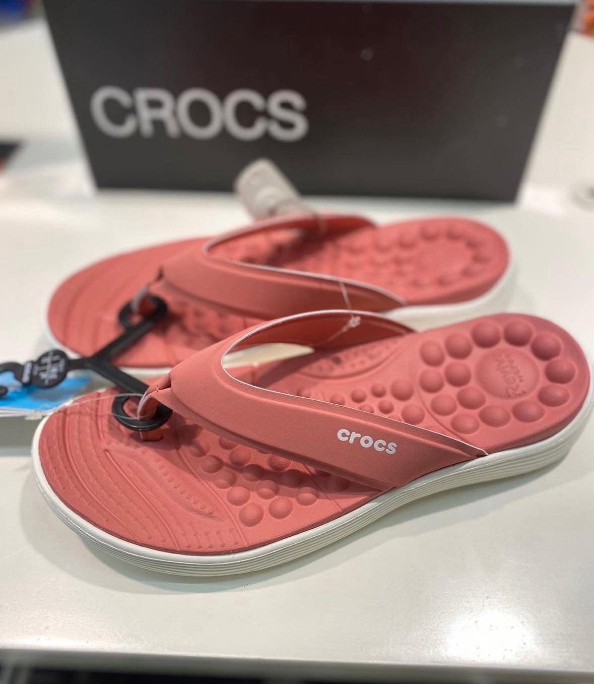 Crocs reviva